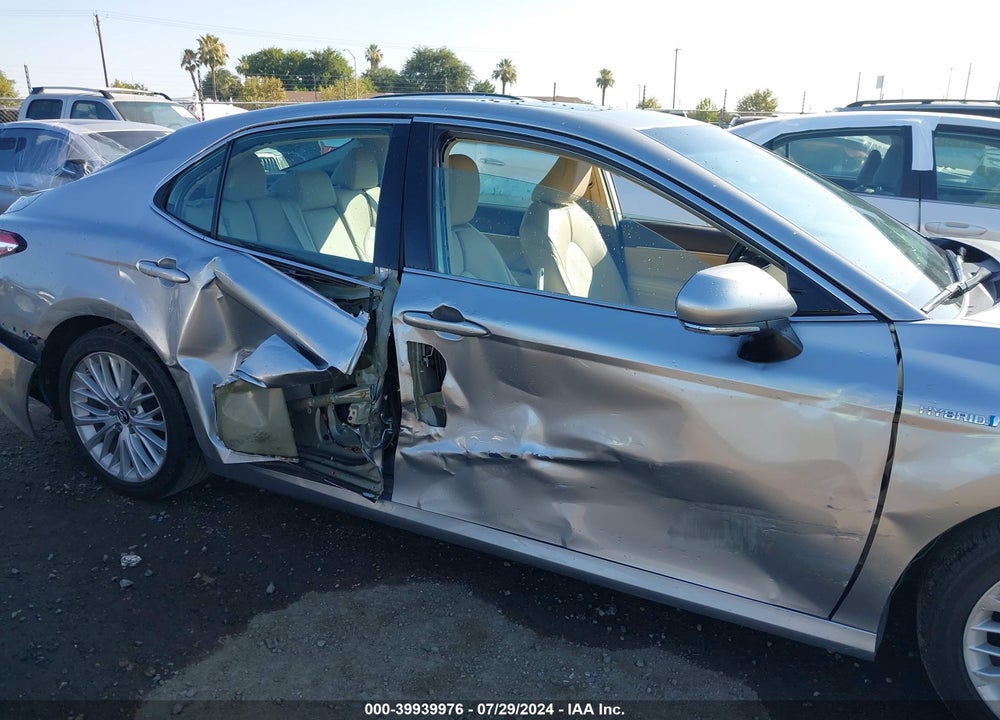 2019 TOYOTA CAMRY HYBRID XLE VIN: 4T1B21HK6KU516904