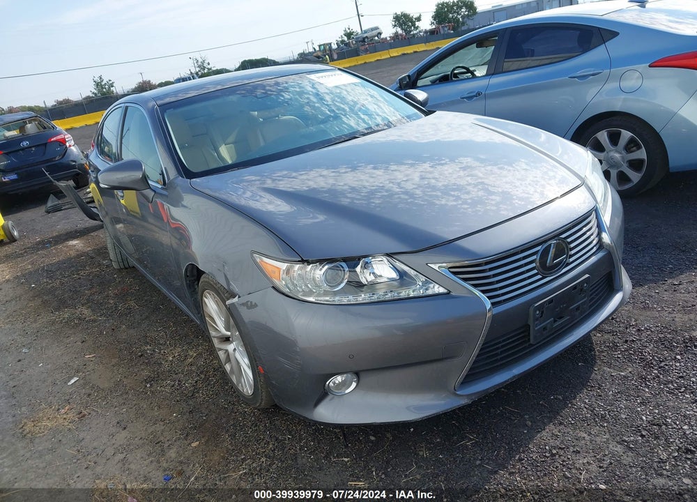 2013 LEXUS ES 350 VIN: JTHBK1GG7D2001747