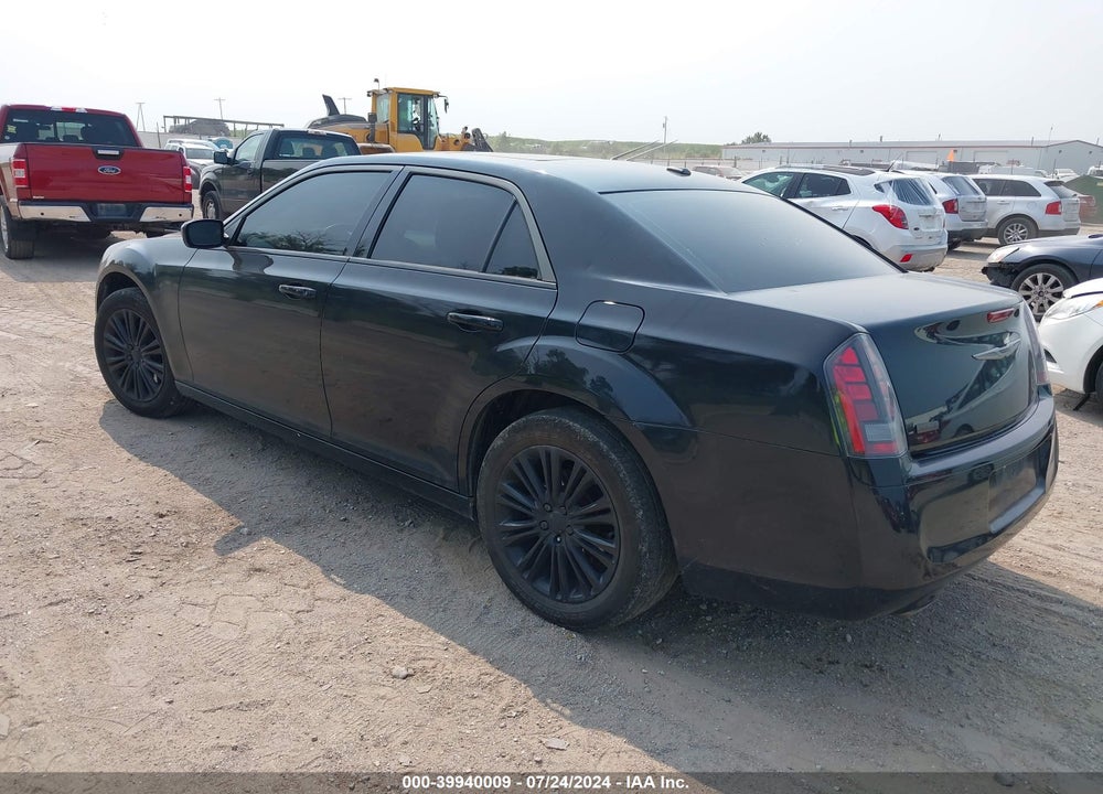 2014 CHRYSLER 300C JOHN VARVATOS LIMITED EDITION AWD VIN: 2C3CCAJG7EH241910