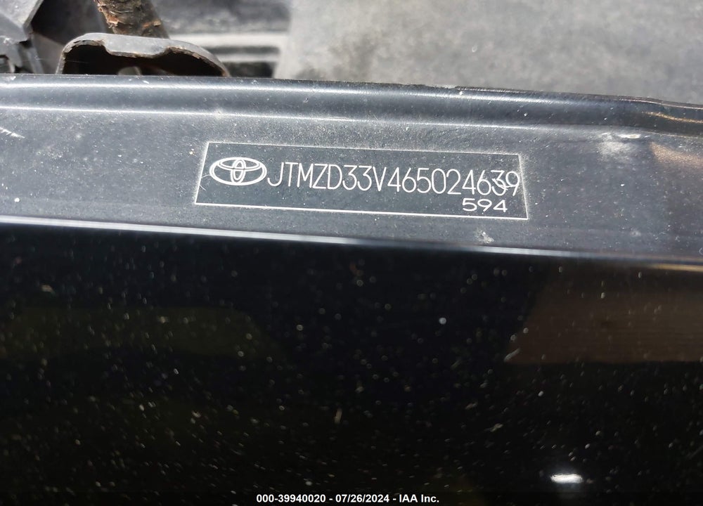 2006 TOYOTA RAV4 VIN: JTMZD33V465024639