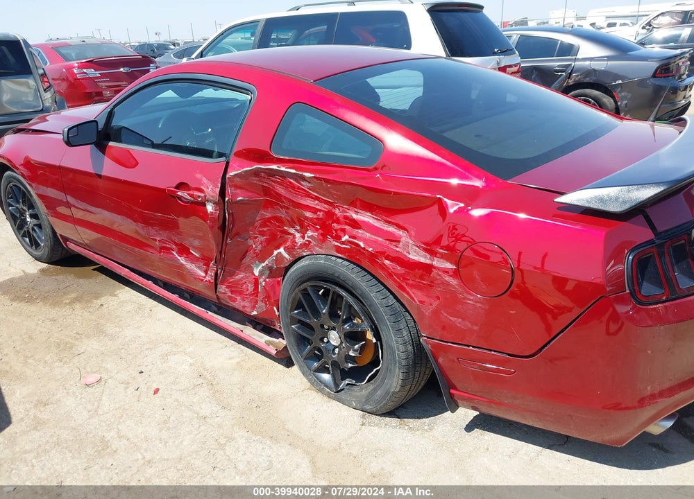 2014 FORD MUSTANG V6 VIN: 1ZVBP8AM0E5320740