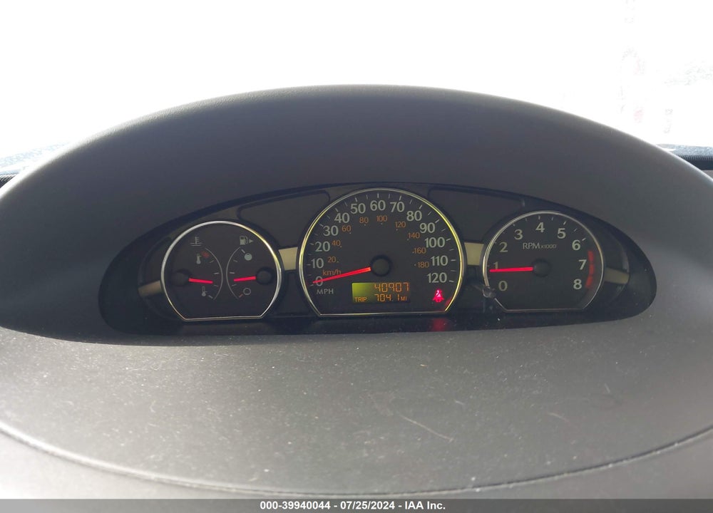 2005 SATURN ION 2 VIN: 1G8AJ52F35Z109422