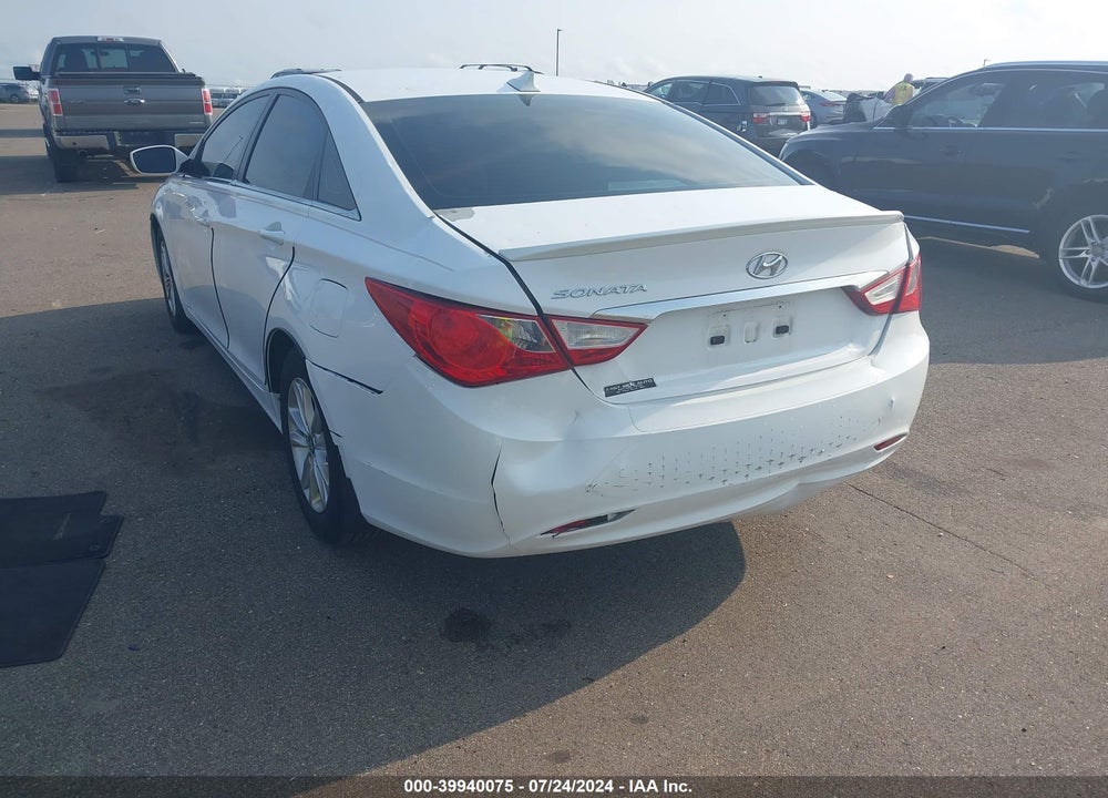 2013 HYUNDAI SONATA GLS VIN: 5NPEB4AC0DH602714