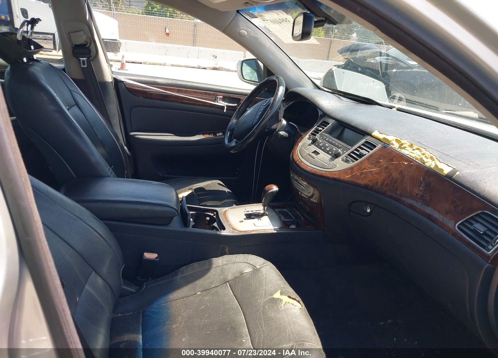 2010 HYUNDAI GENESIS 3.8 VIN: KMHGC4DE2AU097422