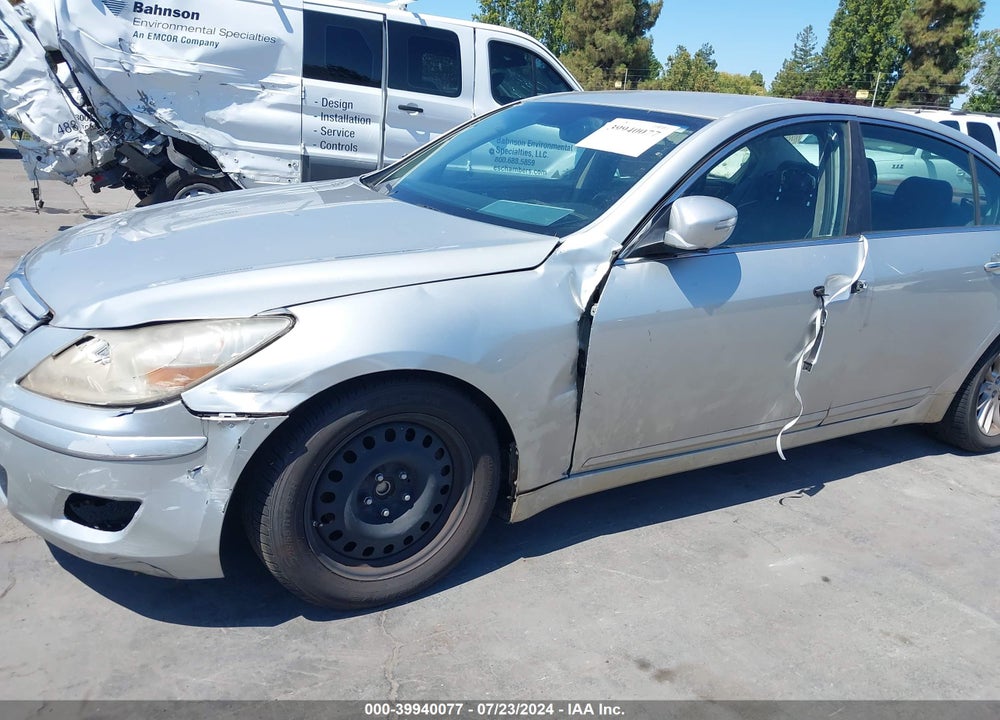2010 HYUNDAI GENESIS 3.8 VIN: KMHGC4DE2AU097422