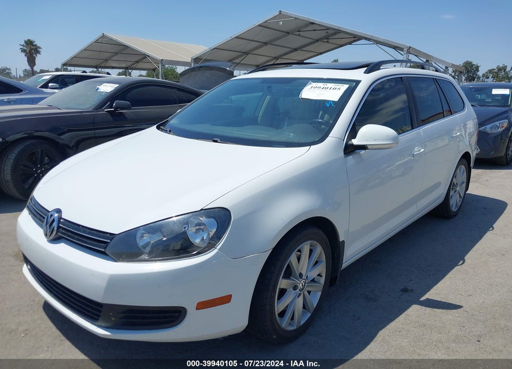 2014 VOLKSWAGEN JETTA SPORTWAGEN 2.0L TDI VIN: 3VWPL7AJ6EM624859