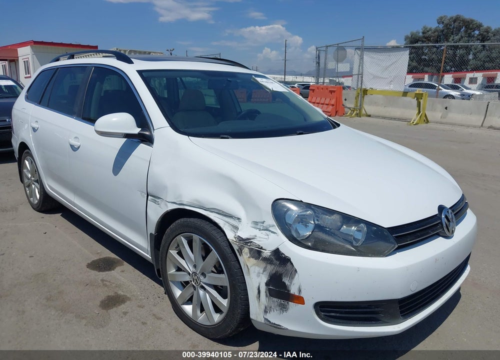2014 VOLKSWAGEN JETTA SPORTWAGEN 2.0L TDI VIN: 3VWPL7AJ6EM624859