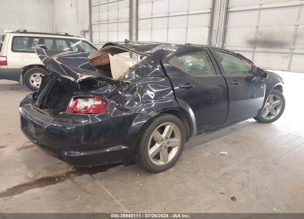 2011 DODGE AVENGER LUX VIN: 1B3BD2FG5BN520876