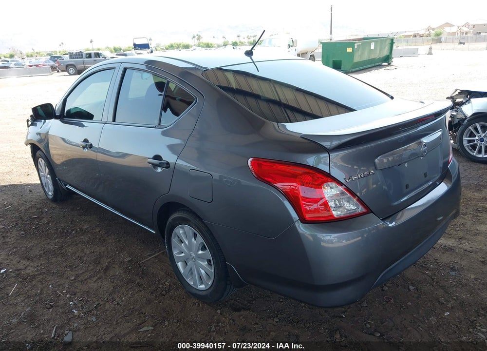 2018 NISSAN VERSA 1.6 S+ VIN: 3N1CN7AP4JL883837
