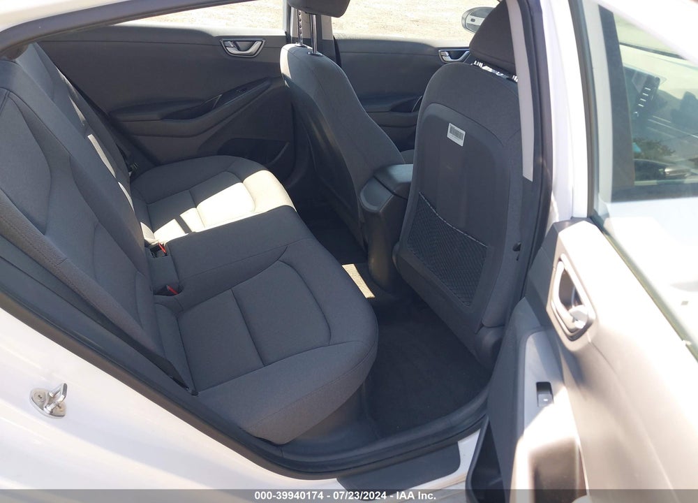 2020 HYUNDAI IONIQ HYBRID BLUE VIN: KMHC65LCXLU213691