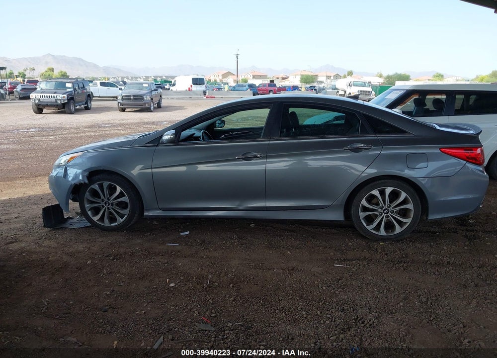 2014 HYUNDAI SONATA VIN: 5NPEC4AC8EH908834