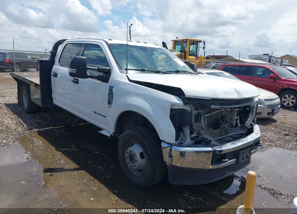 2022 FORD F-350 CHASSIS XLT VIN: 1FD8W3HT5NEF29659