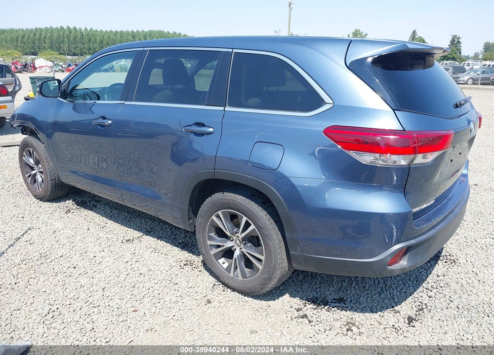 2017 TOYOTA HIGHLANDER LE VIN: 5TDZARFH2HS023777