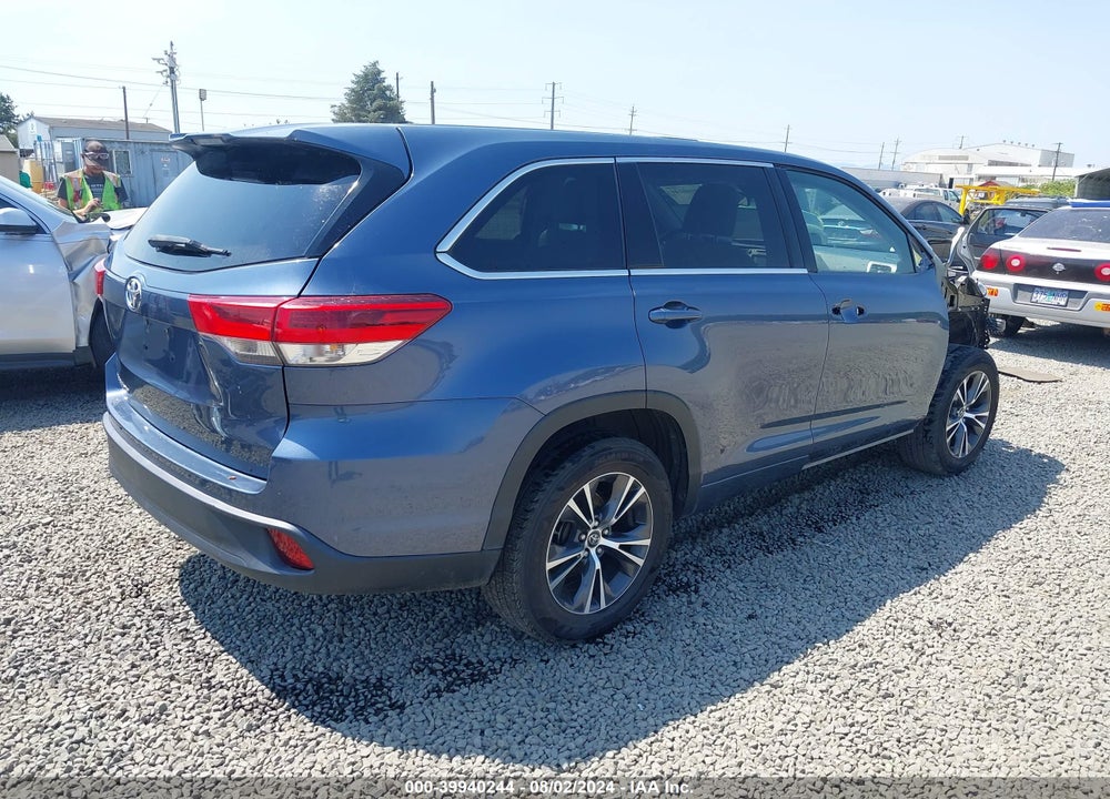 2017 TOYOTA HIGHLANDER LE VIN: 5TDZARFH2HS023777