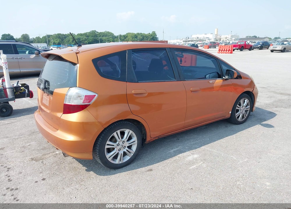 2009 HONDA FIT SPORT VIN: JHMGE88439S009488