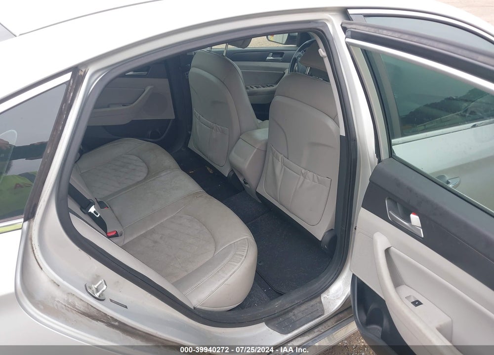 2017 HYUNDAI SONATA SPORT VIN: 5NPE34AF9HH470470
