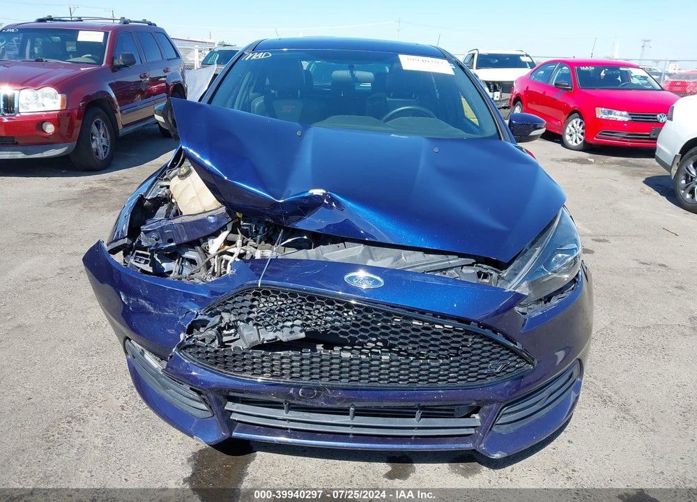 2017 FORD FOCUS ST VIN: 1FADP3L94HL211002