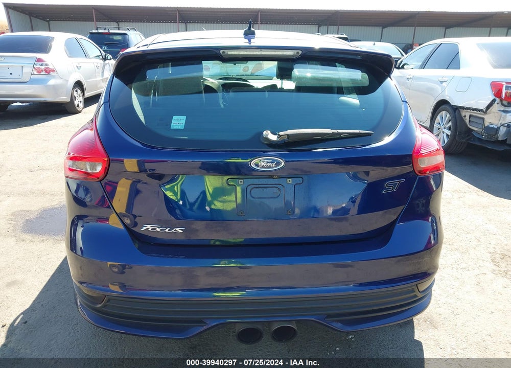2017 FORD FOCUS ST VIN: 1FADP3L94HL211002