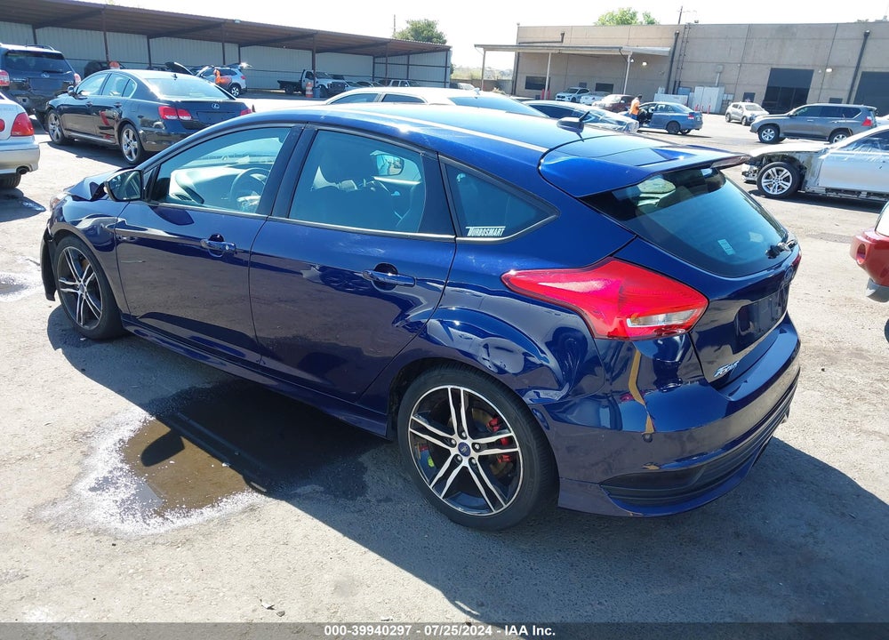 2017 FORD FOCUS ST VIN: 1FADP3L94HL211002