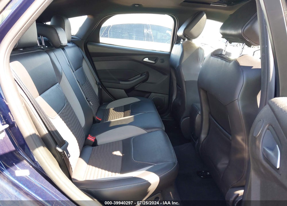2017 FORD FOCUS ST VIN: 1FADP3L94HL211002