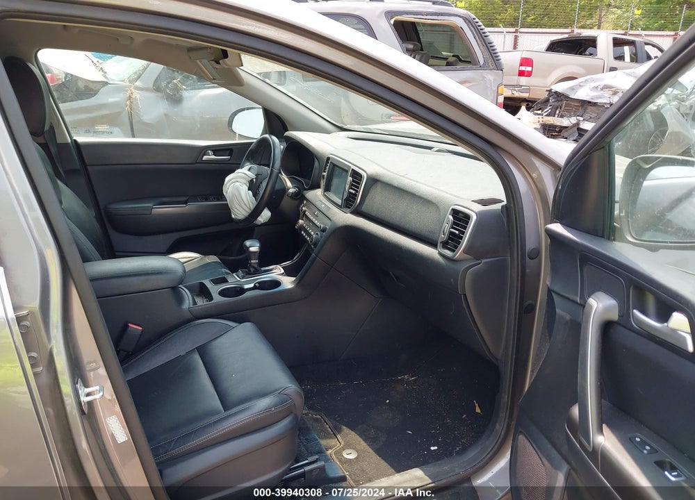2017 KIA SPORTAGE EX VIN: KNDPN3ACXH7282449