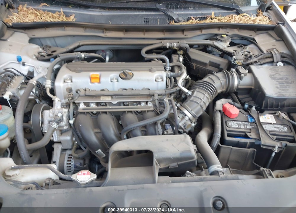 2012 HONDA ACCORD 2.4 EX VIN: 1HGCP2F70CA011136