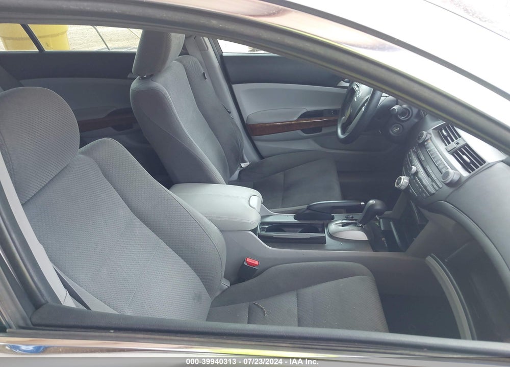 2012 HONDA ACCORD 2.4 EX VIN: 1HGCP2F70CA011136