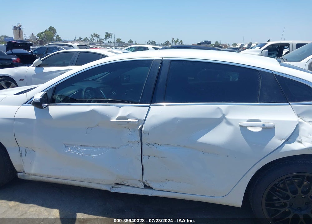 2018 CHEVROLET MALIBU LT VIN: 1G1ZD5STXJF245735