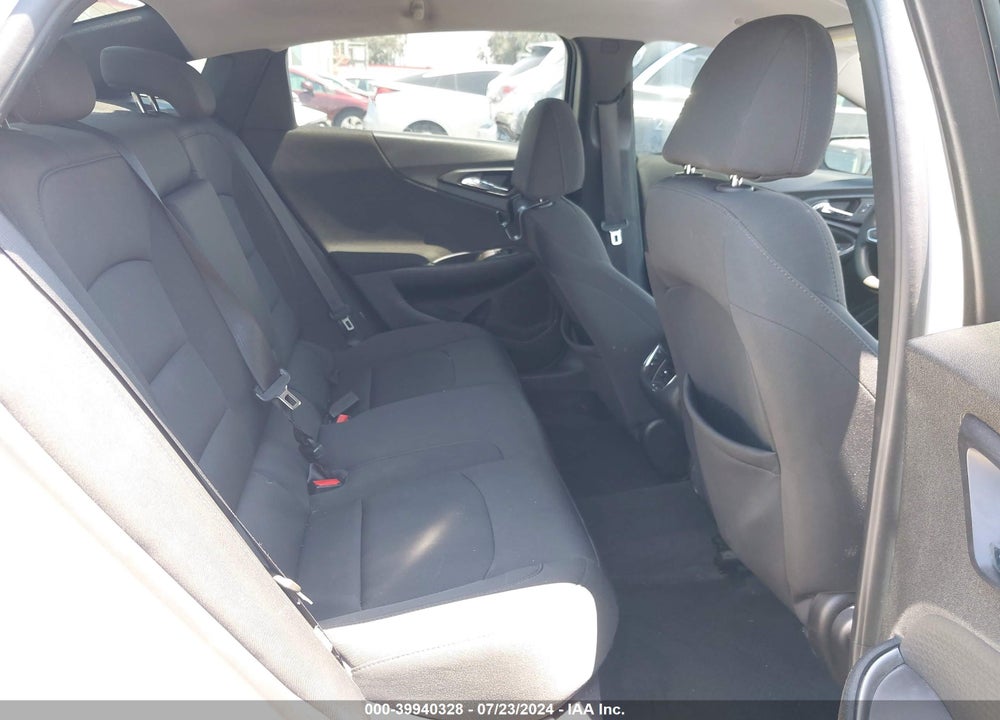 2018 CHEVROLET MALIBU LT VIN: 1G1ZD5STXJF245735
