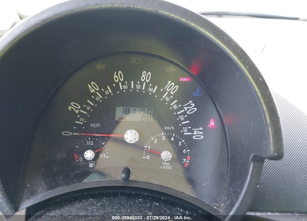2004 VOLKSWAGEN NEW BEETLE GLS 2.0L VIN: 3VWCK31C34M414200