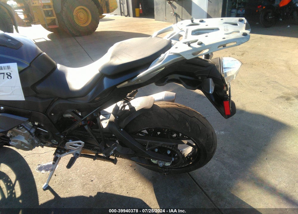 2018 BMW S 1000 XR VIN: WB10D1300JZ463594