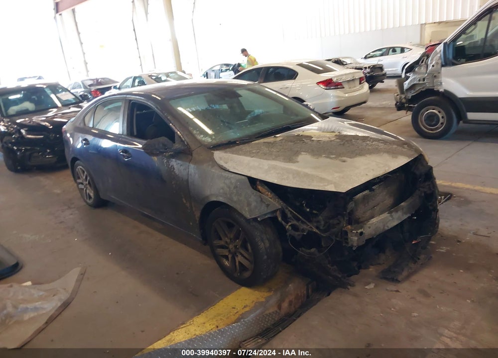 2019 KIA FORTE S VIN: 3KPF34AD4KE006159