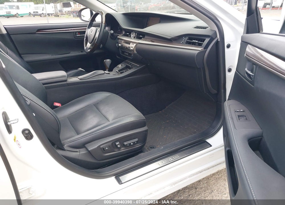 2013 LEXUS ES 350 VIN: JTHBK1GG3D2027004
