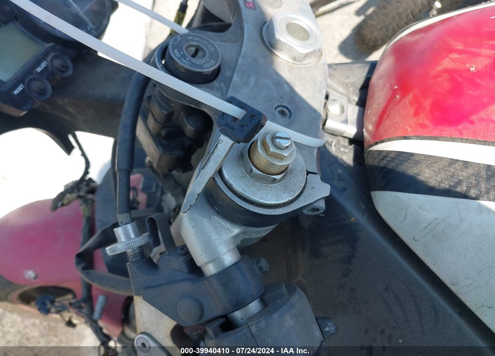 2003 YAMAHA YZFR1 VIN: JYARN10E03A009124