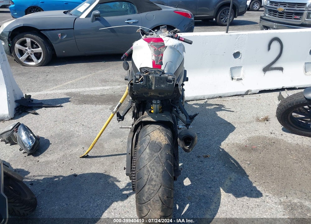 2003 YAMAHA YZFR1 VIN: JYARN10E03A009124