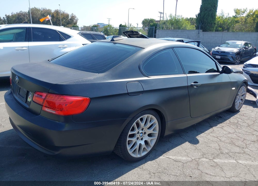 2007 BMW 328I VIN: WBAWV13537P117790