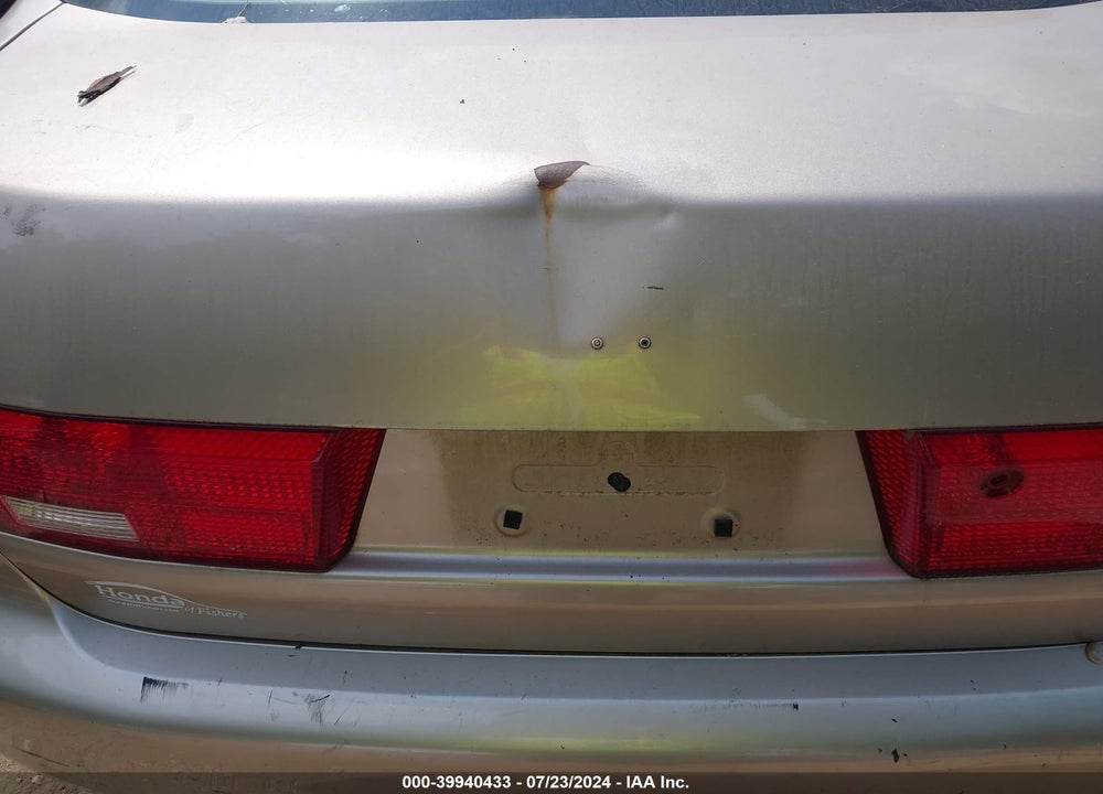 2005 HONDA ACCORD 3.0 LX VIN: 1HGCM66325A027127