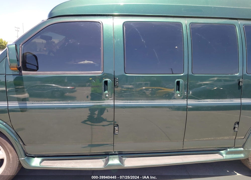 2011 CHEVROLET EXPRESS 1500 UPFITTER VIN: 1GBSGDC46B1141330