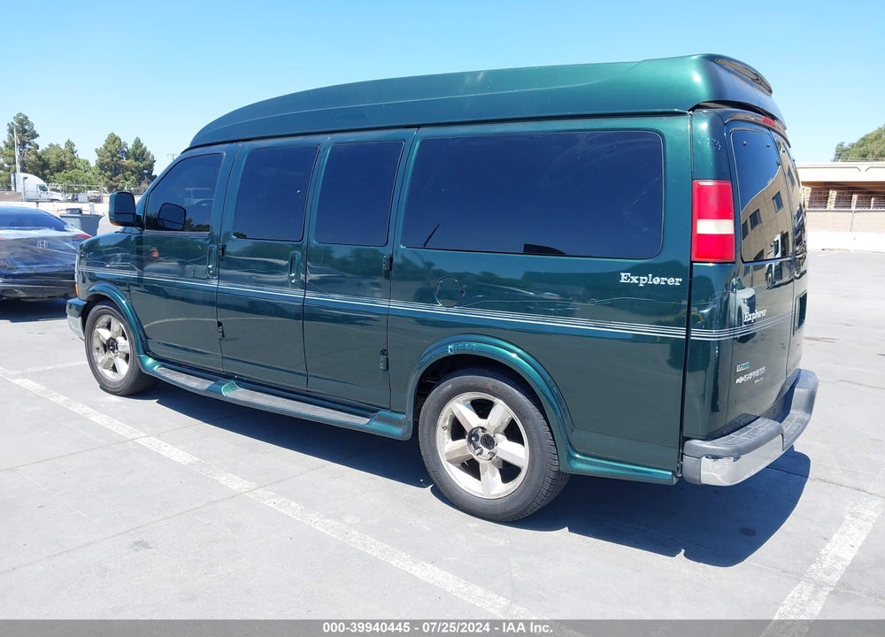 2011 CHEVROLET EXPRESS 1500 UPFITTER VIN: 1GBSGDC46B1141330