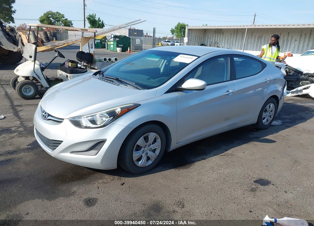 2016 HYUNDAI ELANTRA SE VIN: 5NPDH4AE7GH730237
