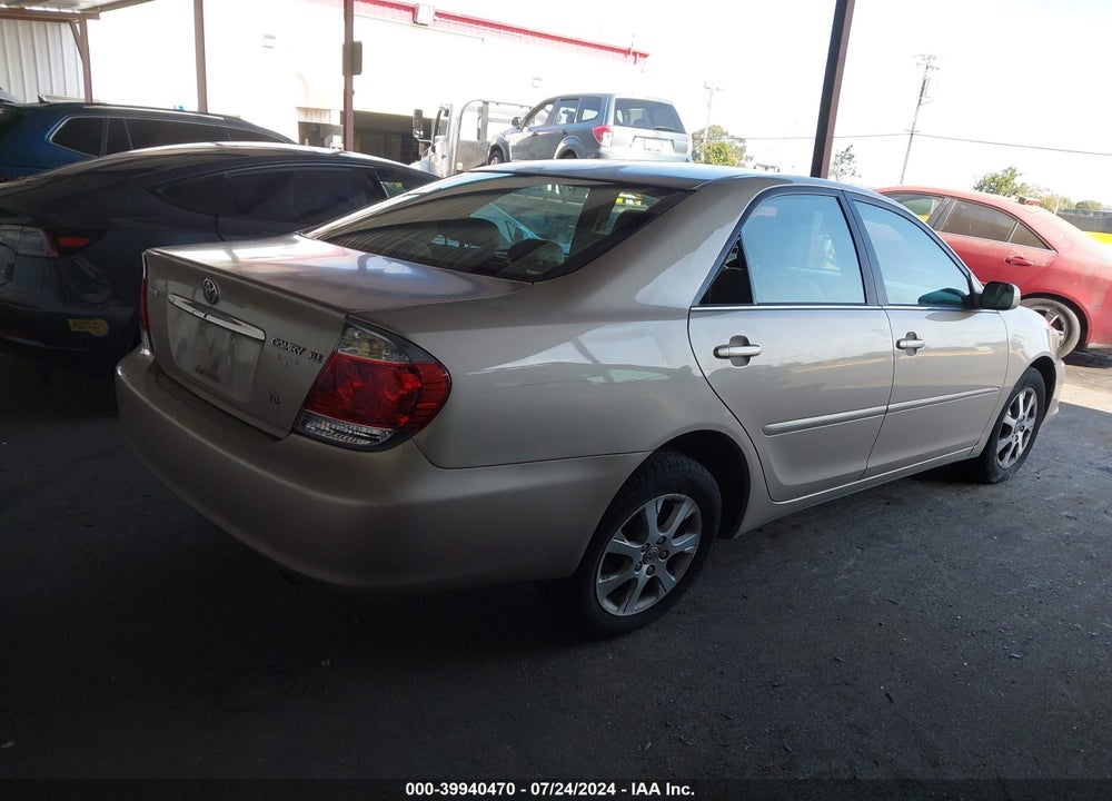 2005 TOYOTA CAMRY XLE V6 VIN: 4T1BF30K35U594850