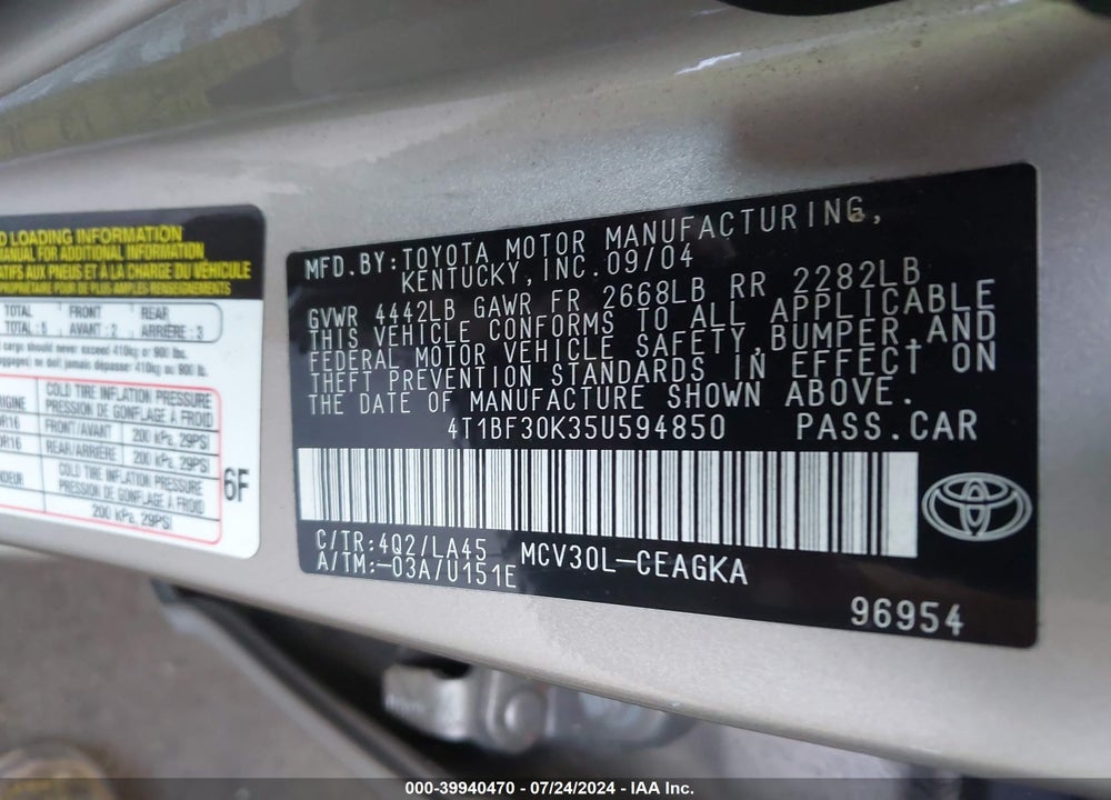 2005 TOYOTA CAMRY XLE V6 VIN: 4T1BF30K35U594850