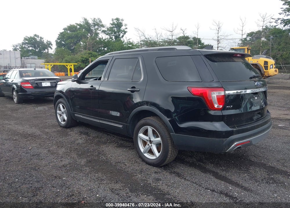 2017 FORD EXPLORER XLT VIN: 1FM5K8D8XHGD74550