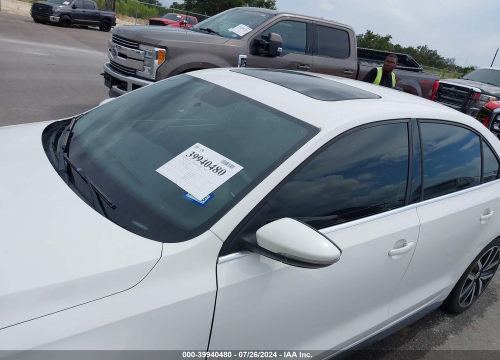 2014 VOLKSWAGEN JETTA GLI AUTOBAHN W/NAV VIN: 3VW4S7AJ0EM385430