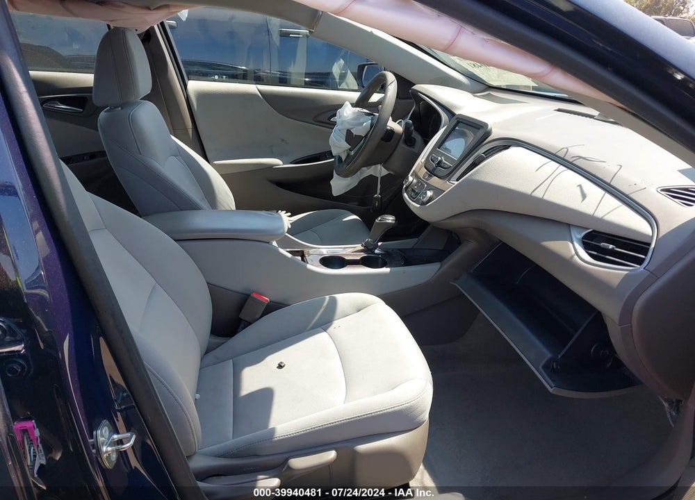 2017 CHEVROLET MALIBU LS VIN: 1G1ZB5ST2HF286165