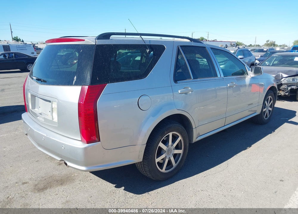 2004 CADILLAC SRX V8 VIN: 1GYEE63A740151710