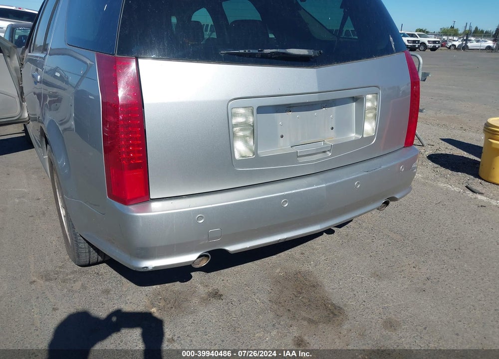 2004 CADILLAC SRX V8 VIN: 1GYEE63A740151710