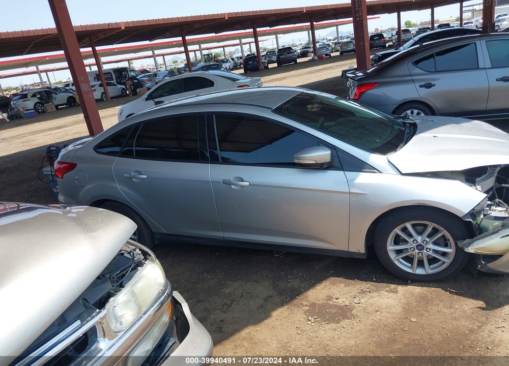 2015 FORD FOCUS SE VIN: 1FADP3F28FL289309