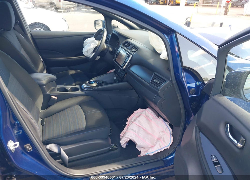 2022 NISSAN LEAF SV 40 KWH VIN: 1N4AZ1CV2NC553560