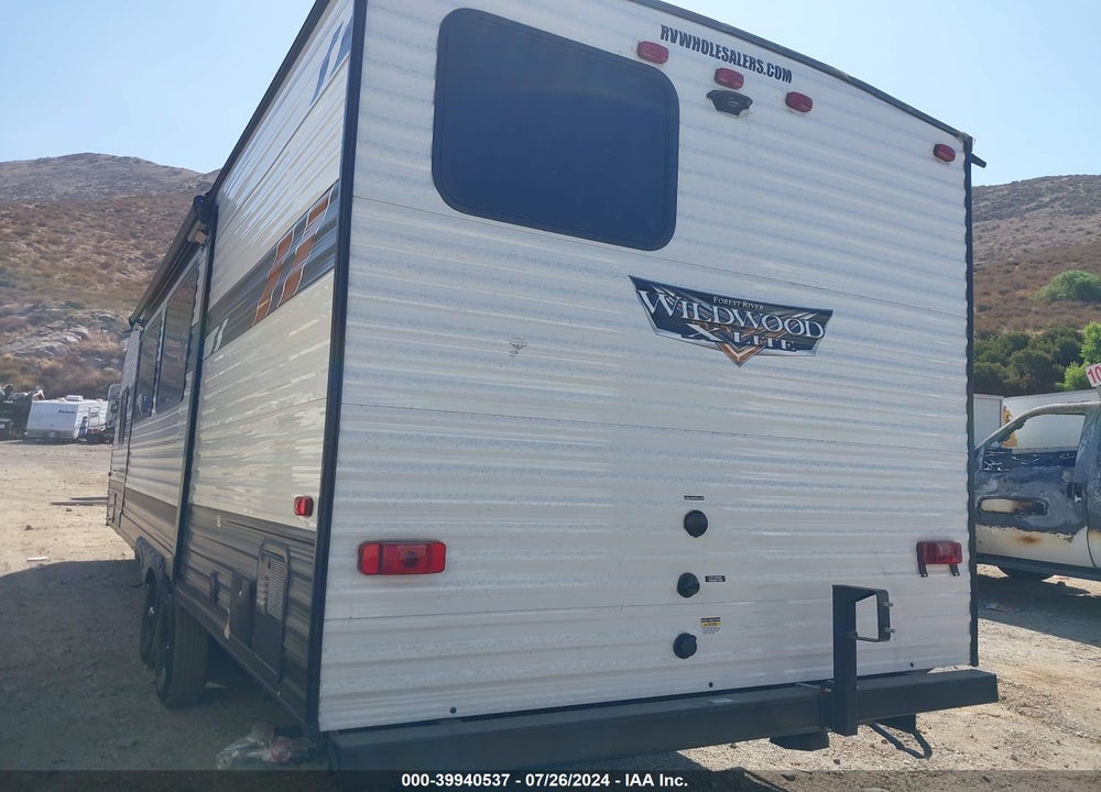 2021 FOREST RIVER WILDWOOD VIN: 4X4TWDB28M7370203
